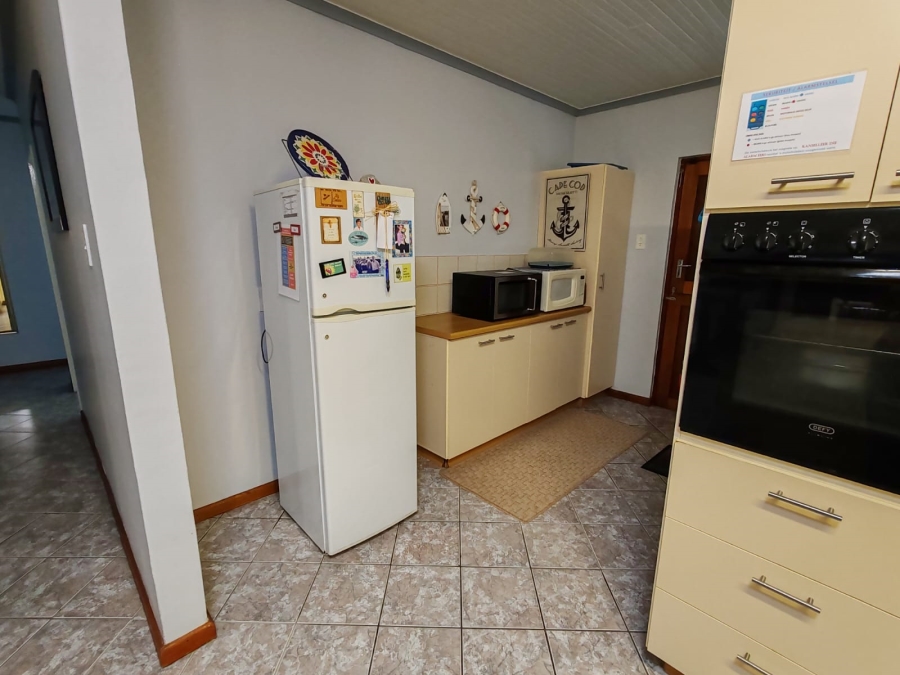 3 Bedroom Property for Sale in De Kelders Western Cape